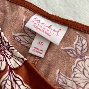 New Isabel maternity top size XS